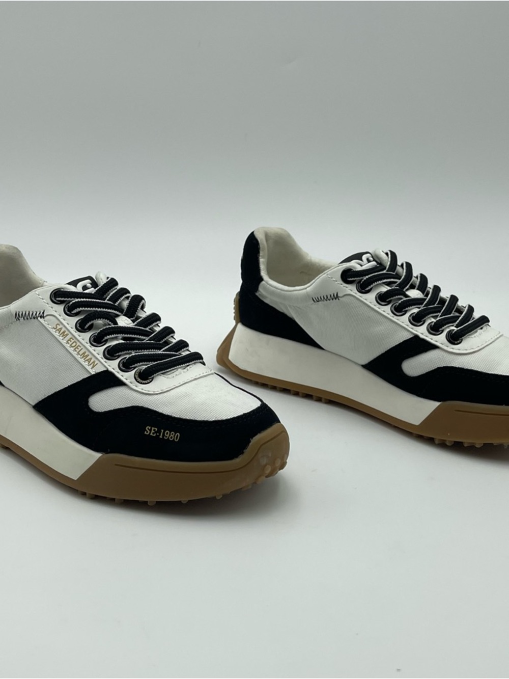 Sam Edelman Layla-SZ 5.5-EU 35.5-Women Black White Canvas Sneakers-new no box